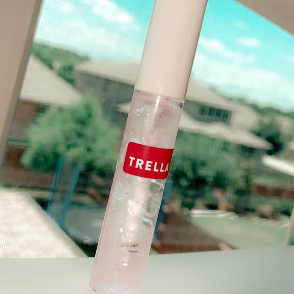 trella cloudy pink lipgloss